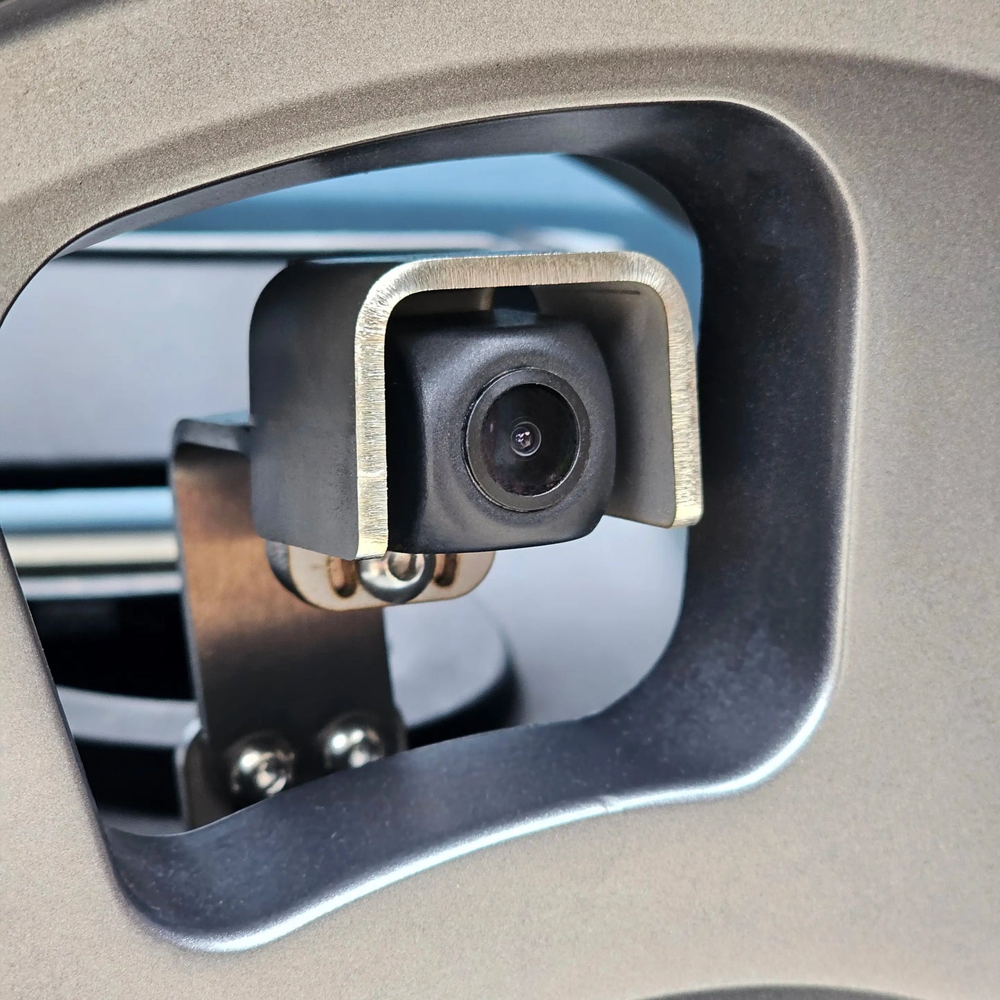 Optional Tire Rack Camera Mount