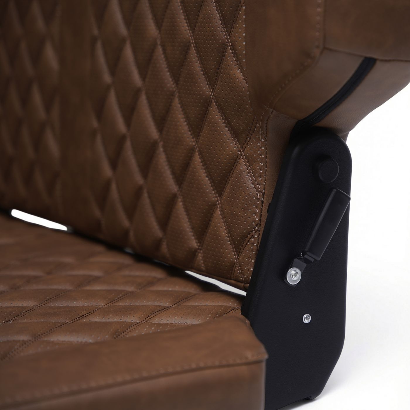 Caballo Classic Seats Kit | Front Buckets & Rear Bench | Whiskey | Diamond Stitch